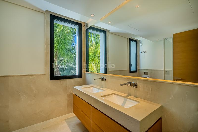 Foto fda74eab-aec6-444a-b9f6-5c80dd3f8c14. Apartamento atico duplex en venta en Sierra Blanca, en Marbella