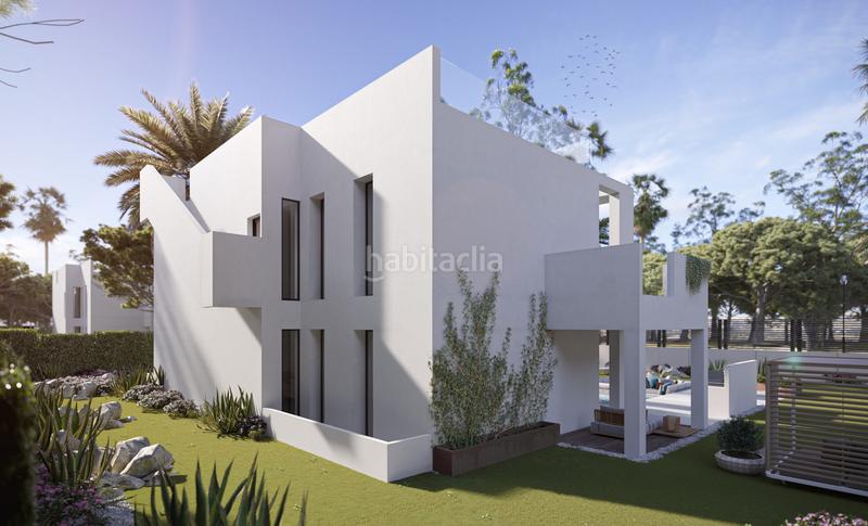 Foto b999479a-8089-4c36-a5a8-b9b156d711e5. House with parking pool in puerto de Sotogrande-la marina Sotogrande