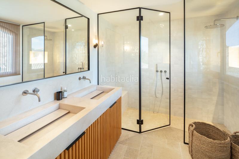 Foto f94a23a3-02c5-4676-982c-7eb91c1a4466. Casa amb aparcament piscina a Puente Romano Marbella