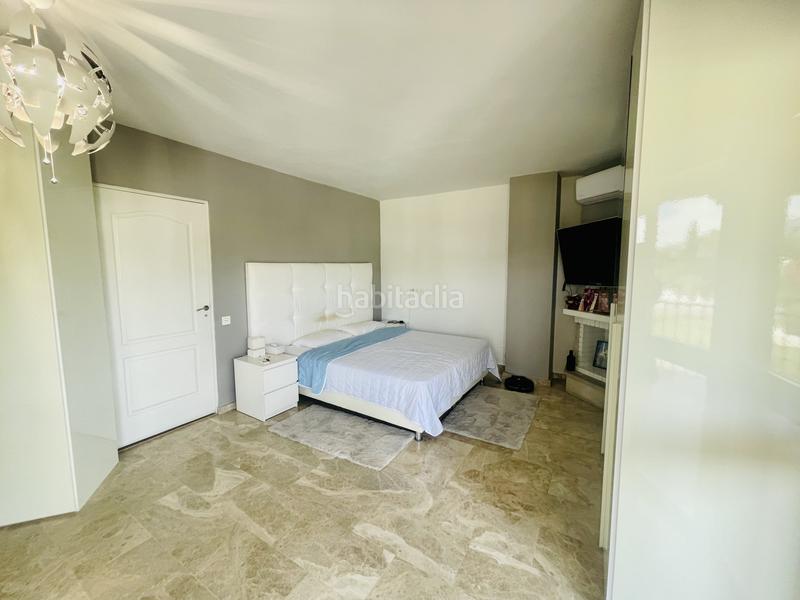Foto ee2168bf-85ff-4950-a815-5bb5d3a58ab2. Apartamento  a un paso de puerto banus en Marbella