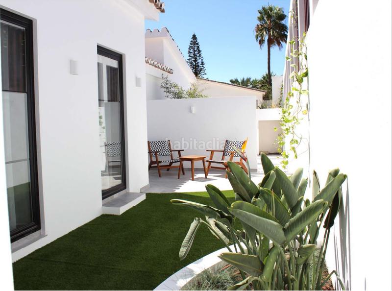 Foto 77929d7c-682f-4b8a-b2d5-ba27acd4b8da. Casa villa en venta este, en Elviria Marbella