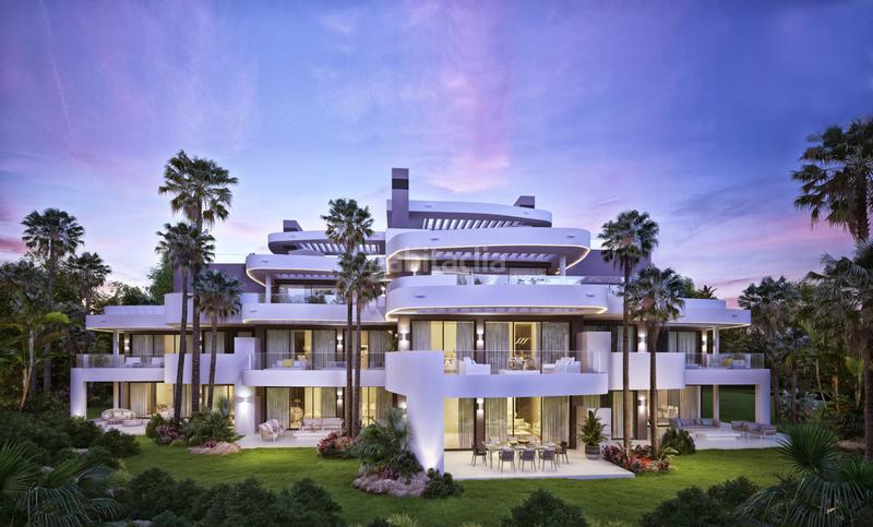 Foto 7e437345-ebc8-4b07-b1e0-0c5fff9d6930. Apartamento  en venta , en Playa Bajadilla - Puertos Marbella
