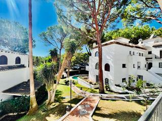 Appartement à Casco Antiguo. Apartamento en venta en los pinos de aloha, marbella