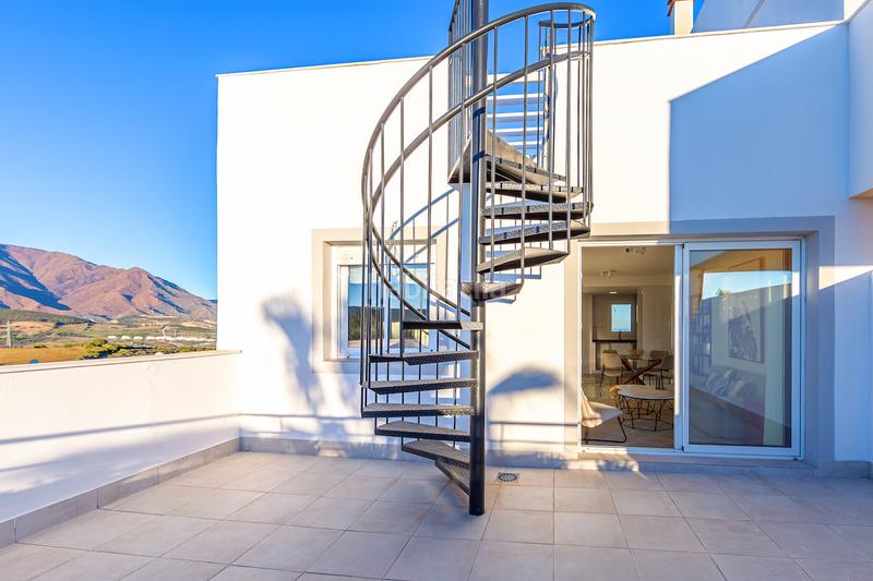 Foto cfead7be-523c-4a6c-945d-3155d5998eea. Apartament amb aparcament piscina a Casares pueblo Casares