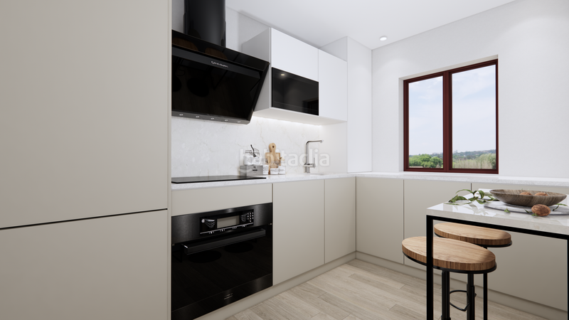 Foto e6c7a27e-69bd-457c-ace1-9e3ad1a46a5e. Apartamento  en venta en el paraiso, en Estepona