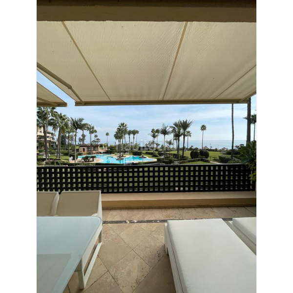 Foto 49c3a116-c8fb-4918-bed0-73ec9127e73a. Apartament amb aparcament piscina a Villacana - Costalita - Saladillo Estepona