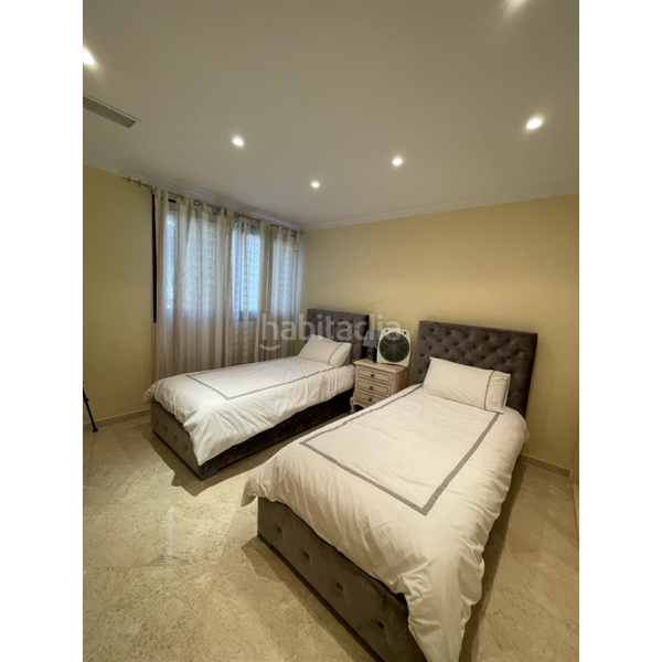 Foto 5422a2d2-75be-47e5-b0de-d2683038146b. Apartament amb aparcament piscina a Villacana - Costalita - Saladillo Estepona