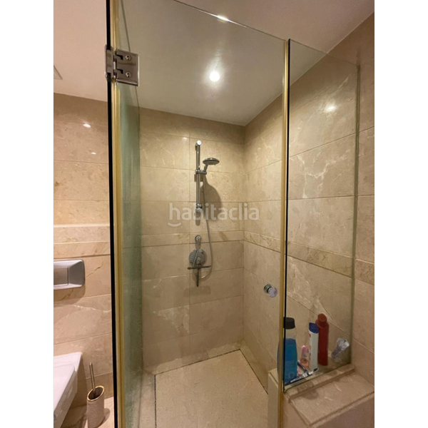 Foto 542b8b70-e9f0-435c-b012-9d29e7f4514d. Apartament amb aparcament piscina a Villacana - Costalita - Saladillo Estepona