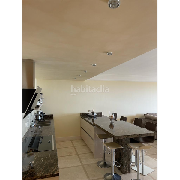 Foto 8d2b5dd7-972b-4625-a89c-3fb29a3d3191. Apartament amb aparcament piscina a Villacana - Costalita - Saladillo Estepona