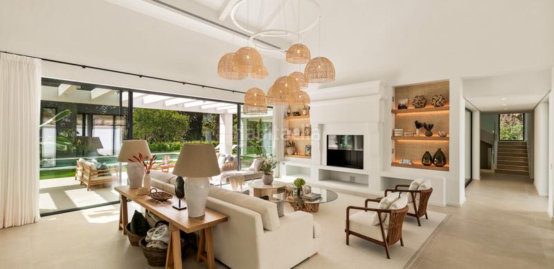 Foto 9ae2f1e2-f0d7-4466-aa96-e9df2982f645. Maison avec parking piscine dans Paraiso - Barronal Estepona