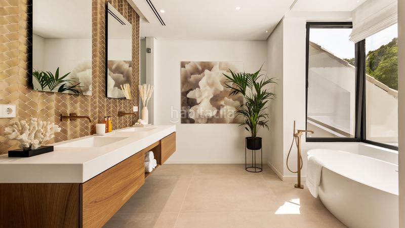 Foto 9f3bea98-2172-437d-be19-ebd81d4df667. Maison avec parking piscine dans Paraiso - Barronal Estepona