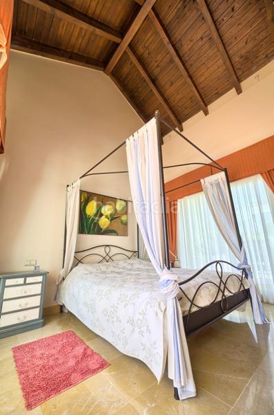 Foto 0f76bf88-8cc4-46b8-9036-1666831dfac8. Ático atico en venta en Casco Antiguo Marbella