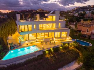 Casa en Casco Antiguo. Villa en venta en la quinta, benahavis