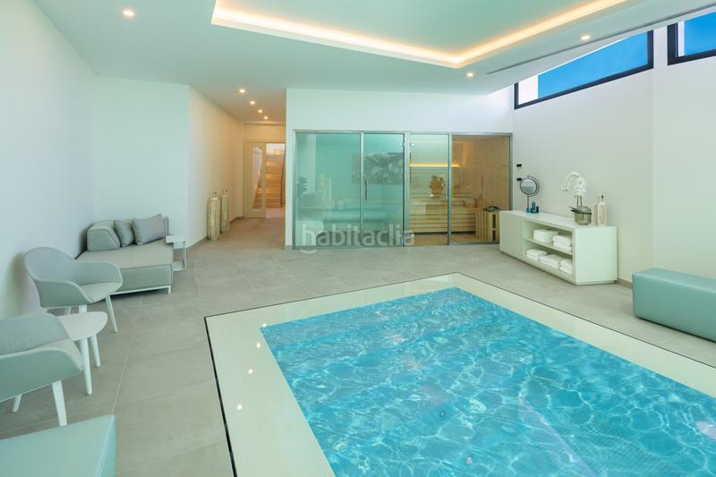 Foto 759ead5e-bf3e-4c15-a373-ff5e2cab3d6d. Casa con parcheggio piscina in Casco Antiguo Marbella