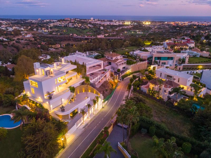 Foto 9608d240-e0ad-4200-b271-7f1849fc5312. Casa con parcheggio piscina in Casco Antiguo Marbella