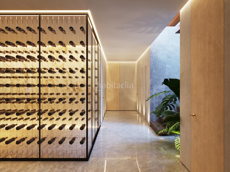 Foto e235298a-4468-4621-be5d-99f0323e050d. Casa situado en una calle privada y tranquila en la carolina, esta impresionante obra maestra moderna exuda belleza y serenidad, con vi en Marbella