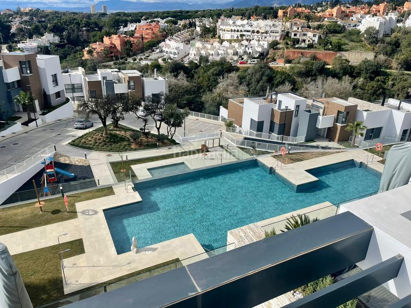 Foto b9373350-6a96-49c5-99a9-bd845e00a8f7. Ático duplex penthouse with private rooftop swimming pool en Marbella