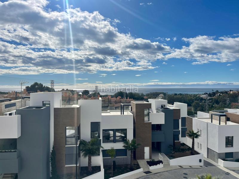 Foto edb6d5c3-a8b6-4a4a-aa3a-7b6ebab1d720. Ático duplex penthouse with private rooftop swimming pool en Marbella