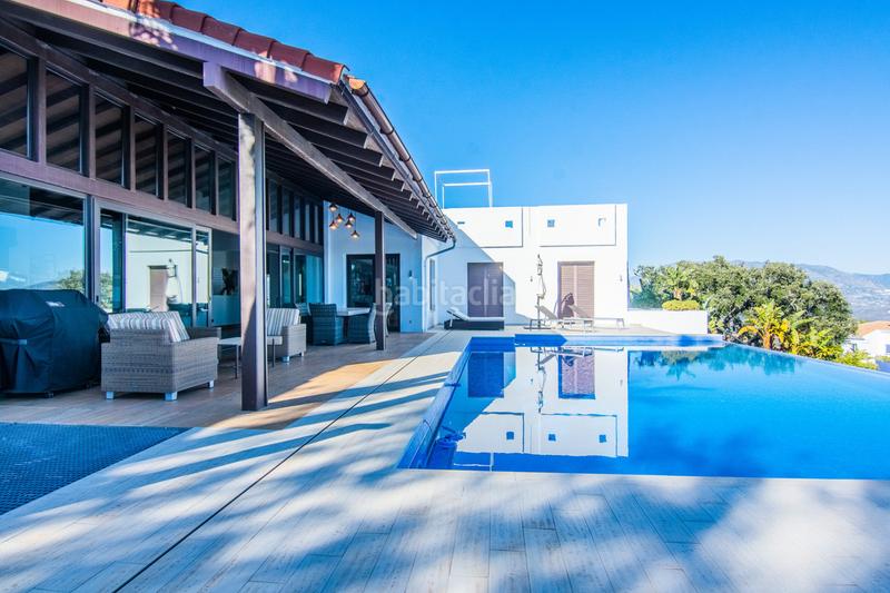 Foto 235a64fd-9b52-40e9-8f72-fe8426975be5. Casa villa detached en la mairena con panoramica en Marbella