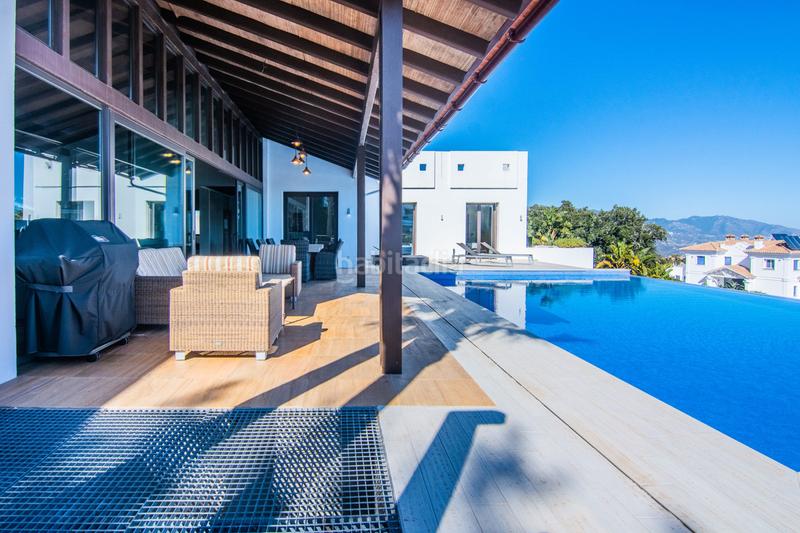 Foto 3f8427c3-5970-4af4-bd9e-cb214adc8d20. Casa villa detached en la mairena con panoramica en Marbella