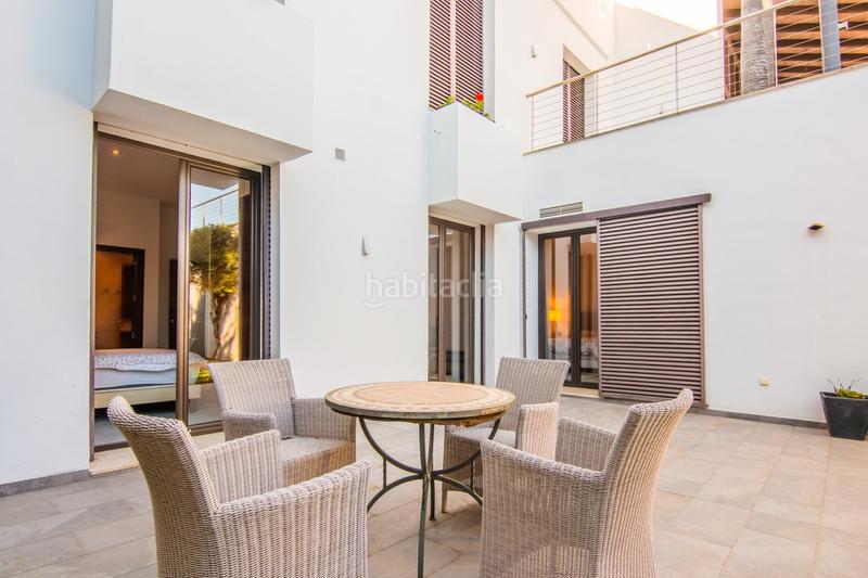Foto 5003521f-8e31-4073-b3ed-8db26633bc5e. Casa villa detached en la mairena con panoramica en Marbella
