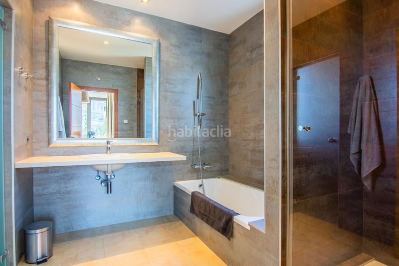 Foto 5c5eb629-241f-4f7d-a6a5-38c563b818f2. Casa villa detached en la mairena con panoramica en Marbella