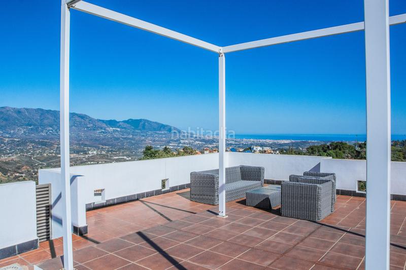 Foto cb58c488-424c-4d11-9d13-a0803b0f5457. Casa villa detached en la mairena con panoramica en Marbella