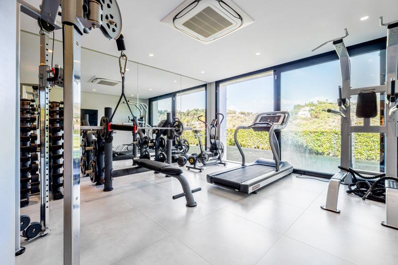 Foto 91612b24-2d15-45f7-8dd0-9522e4b4a869. Casa con parcheggio piscina in Casco Antiguo Marbella