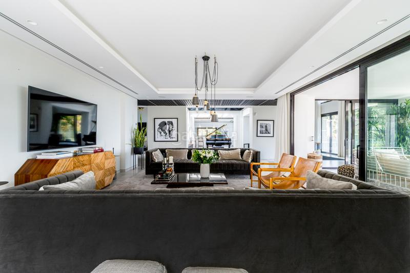 Foto aee11d1a-f9d8-4ab3-b06c-f0dc1ef92735. Casa con parcheggio piscina in Casco Antiguo Marbella