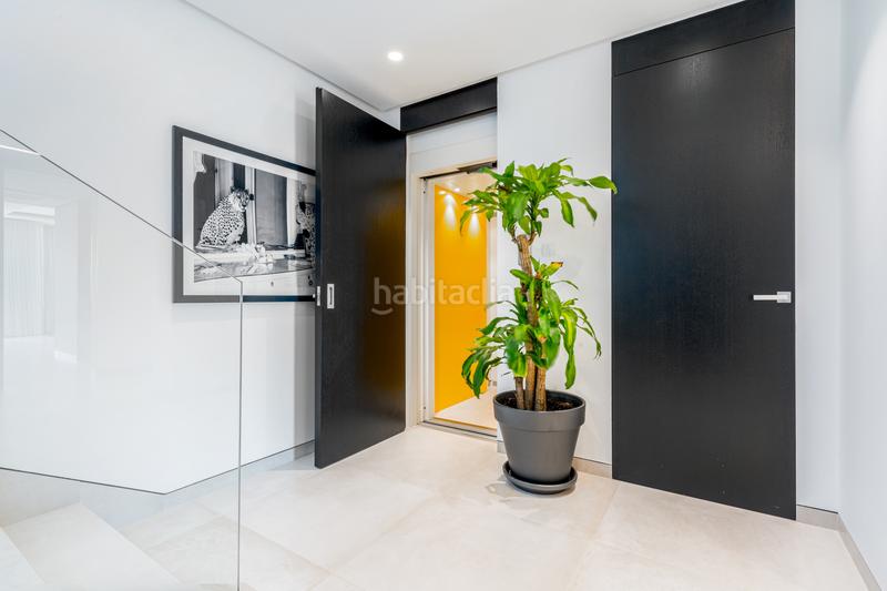 Foto ba9db055-8752-43c2-84e5-1e4f55d482ad. Casa con parcheggio piscina in Casco Antiguo Marbella