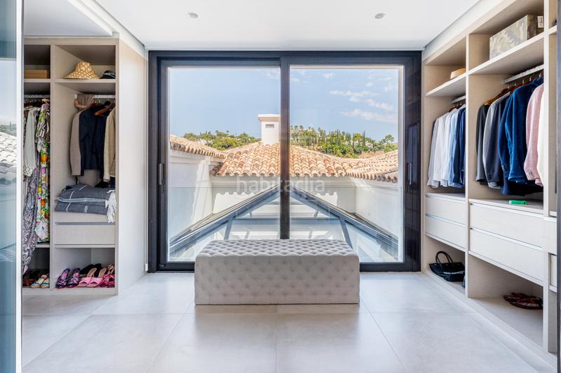 Foto d631b401-36e6-48fe-95b2-367c220d4ba5. Casa con parcheggio piscina in Casco Antiguo Marbella