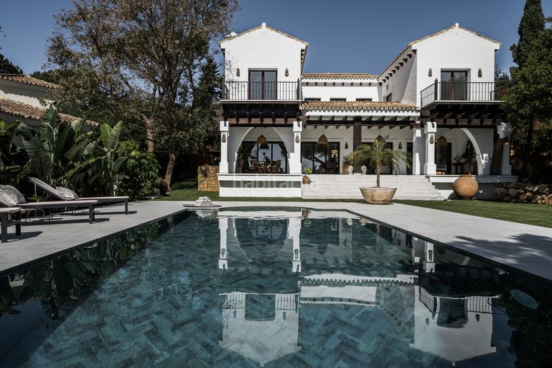 Foto 4336615e-0e24-4021-8b75-919f814849ee. Casa amb aparcament piscina a Casco Antiguo Marbella