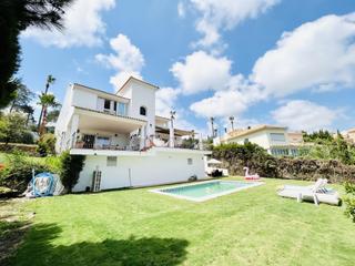 Casa a Sotogrande Alto. Villa exquisita con prime ubicación, cerca de clubes prestigioso