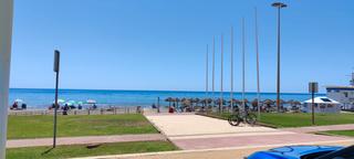 Piso  Avenida mediterráneo. A 50 metros de la playa