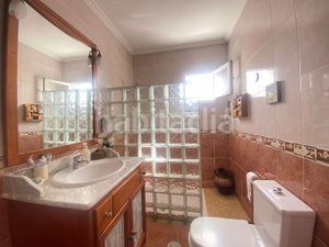 Foto 3dc14235-fbbf-45d4-afe3-0e0f492376e0. Maison jumelée avec cheminée chauffage parking dans Roquetas de Mar