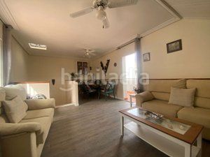 Foto 797d2697-3f67-4a0f-b0db-fc29de1ae9ed. Maison jumelée avec cheminée chauffage parking dans Roquetas de Mar