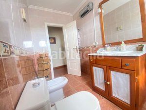 Foto d1268338-f550-49bf-9a2a-488d5e608702. Maison jumelée avec cheminée chauffage parking dans Roquetas de Mar