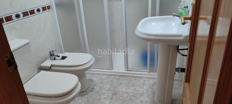 Foto b40a88c1-b40f-41d3-b00b-6c53f9335fef. Pis a Adra