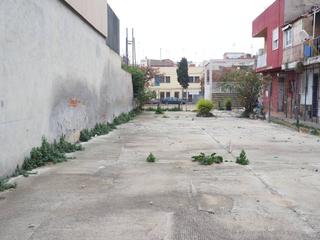 Terreny residencial a Carrer sol 23. Parcela en venta en canovelles