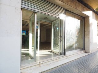 Local Comercial  Sant jaume. Local en venta c/ navarra-mercadona