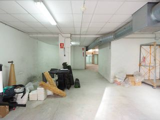 Local Comercial  Comer. Local comercial en venta c/ comer - zona roca umbert
