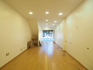 Lloguer Local Comercial  Joan prim. Local comercial en alquiler