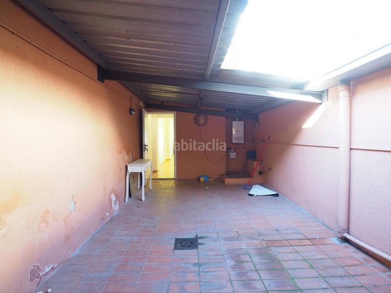 Foto 950ff0a6-c7cc-4bea-bc24-26ac3dacb426. Location local commercial dans Joan Prim Granollers