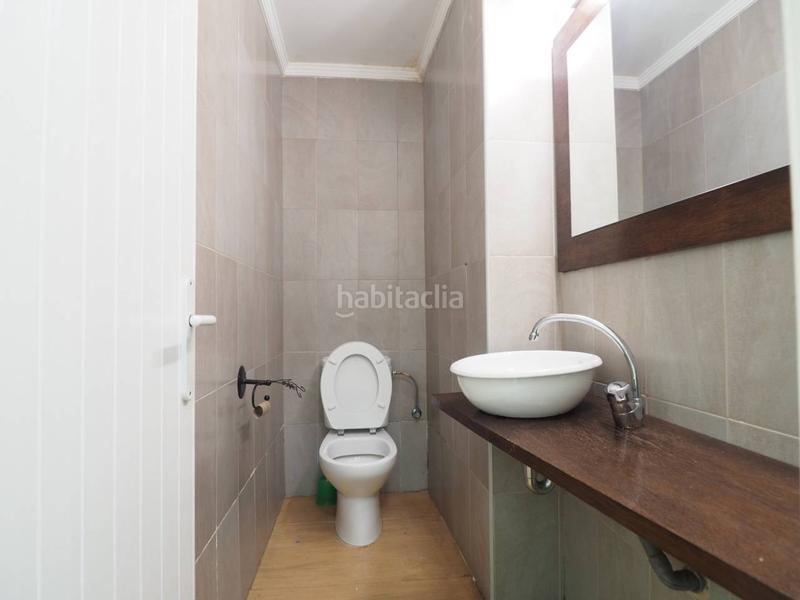 Foto b0754b28-2361-4613-b714-14a832a46d2b. Location local commercial dans Joan Prim Granollers