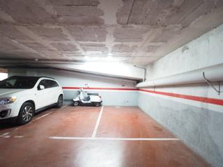 Parking voiture à Equador