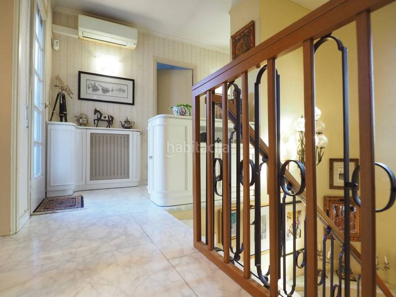 Foto 119ef1da-a401-449d-9849-ddc066f52f19. Chalet espectacular casa en venta en Canovelles