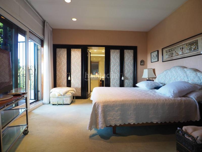 Foto 443c0a46-1e19-4b4a-b50c-d6f1a328fd4c. Chalet espectacular casa en venta en Canovelles