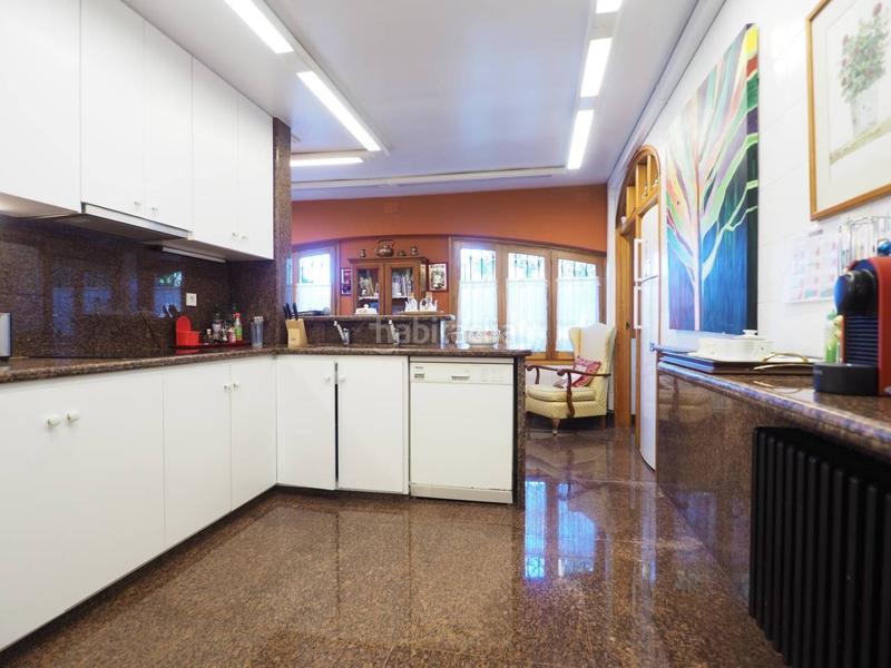 Foto 9a2d7a0a-2079-461a-8419-60c2a714decb. Chalet espectacular casa en venta en Canovelles