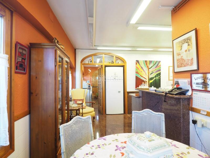 Foto aabd57d3-f505-404f-b1f0-c52ecfa08a2f. Chalet espectacular casa en venta en Canovelles