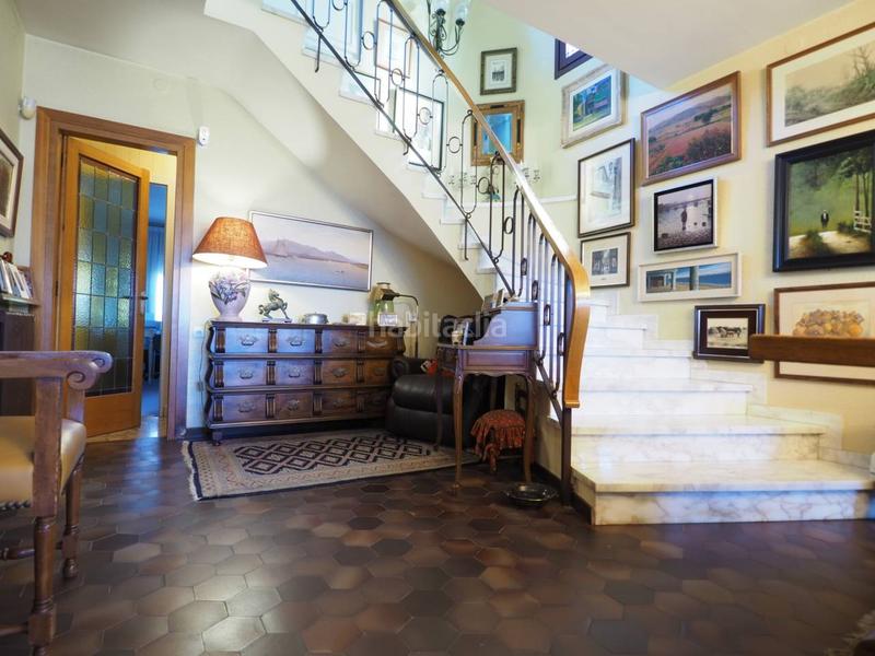 Foto e5b9a6aa-ca22-4443-bbb7-ecd28be41f93. Chalet espectacular casa en venta en Canovelles